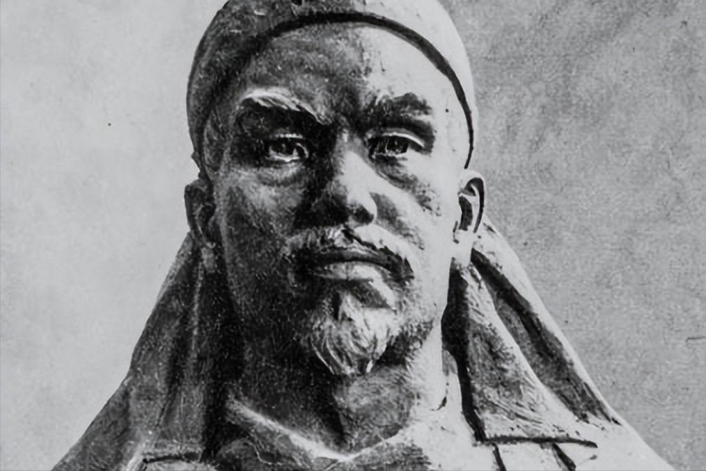 太平天国那帮开国功臣，杨秀清被砍头示众，韦昌辉被凌迟成肉块，石达开被千刀万剐，洪