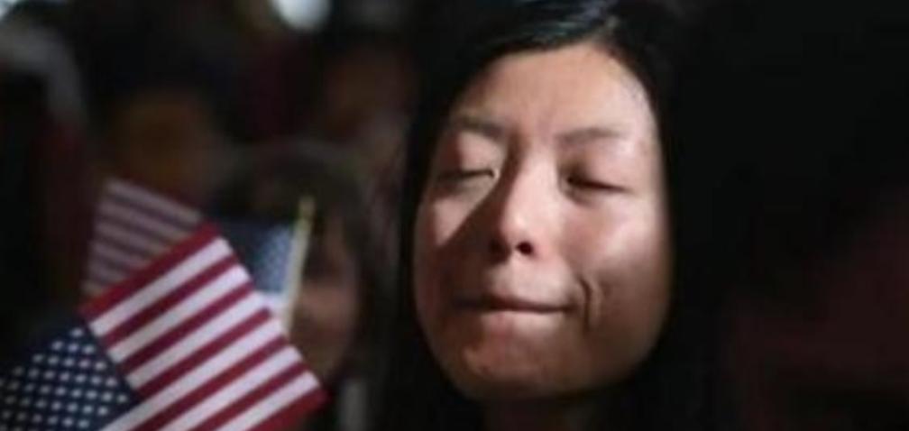 一位定居美国25年的华人高管直言：当年挤破头移民的顶尖精英，子孙两代就大概率