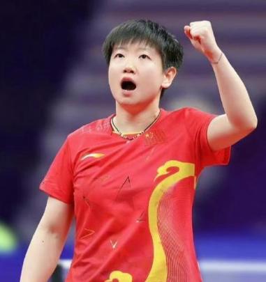 这世上最让我想不明白的人，莫过于孙颖莎了， 手握26个重量级代言，却开着20