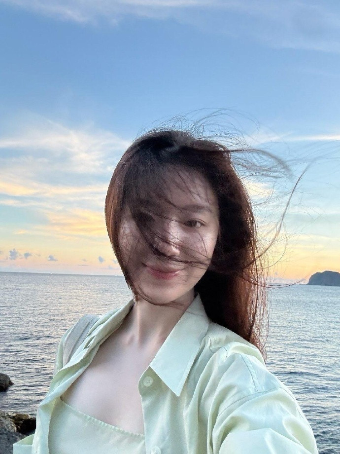 一大波新鲜叶舒华美照来袭​​​