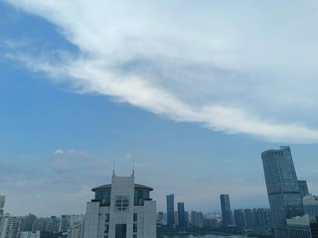 十万元买什么？几种投资方式利息收入：注：以收益从低到高排序，收益率均以百分比表