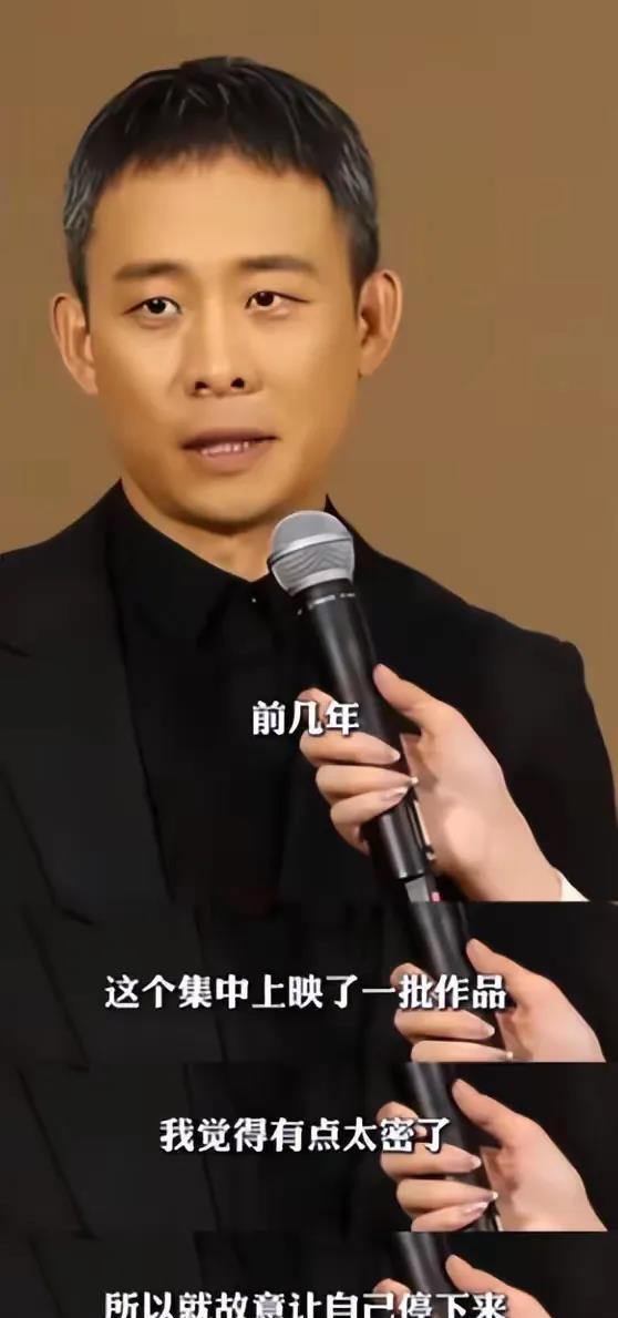 “打脸！张译歇了不到俩月又出来捞钱了。网友问：不是听说你息影了吗？他回：‘我可没