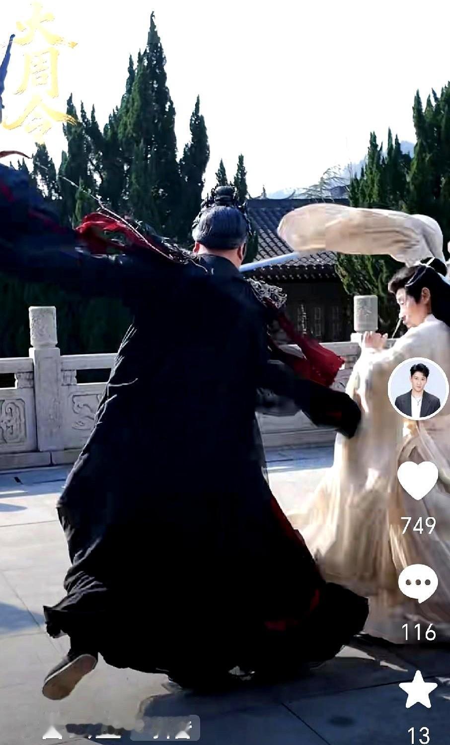 别再以为相声只会磨活儿了。他们用7天拍一部戏，靠算法决定谁该红。听云轩巡演票