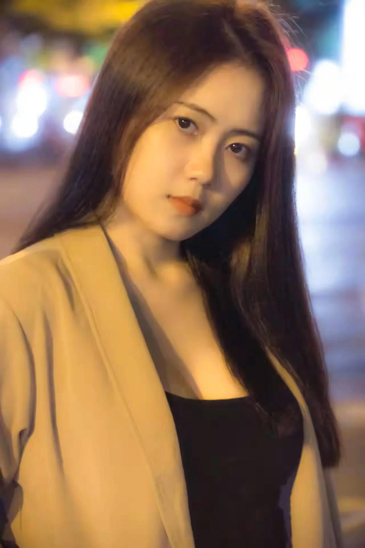 距离产生安稳，走得太近麻烦越多。