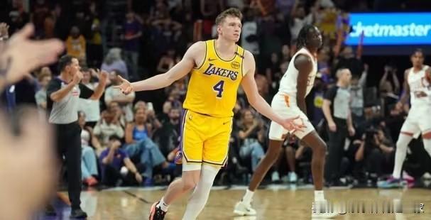 交易截止日前湖人遇冷！文森特+克内克特挂牌，联盟各队无人问津据《洛杉矶时报》