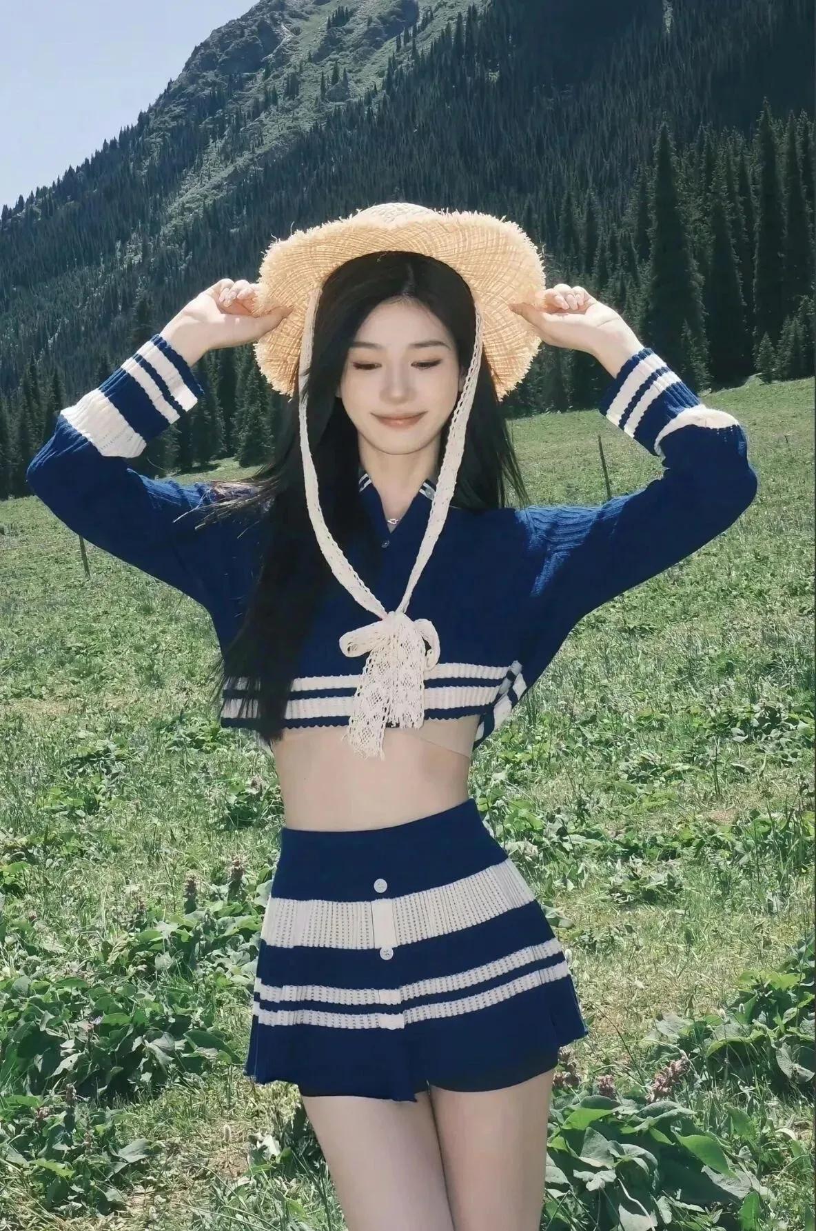 有哪些美女让人过目难忘？蓝天白云你喜欢怎样的日常穿搭呢