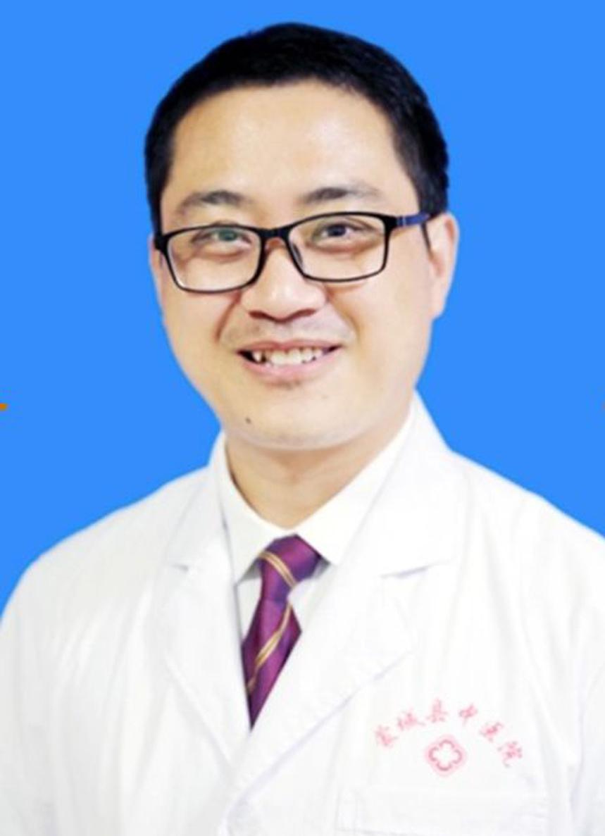 刚刚刷到安徽省亳州市蒙城县中医院心内科一病区副主任郭祥富上了热搜，让人很好奇，他