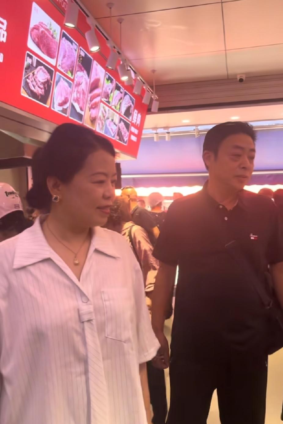 柴桑大姐直播最新信息分享：大姐直播时讲述：应该公诉的不公诉，才会衍生出来这些