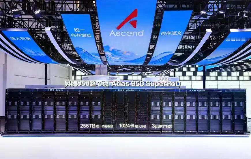 华为再次传来重磅好消息，新加坡《联合早报》今日报道称：“中国科技巨头华为首次公开