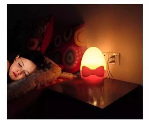 睡觉的八大禁忌, 你至少占一种! 越睡越累, 快醒醒吧!