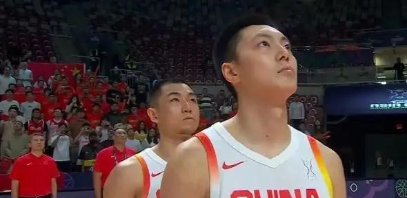 男篮险胜新西兰！功臣竟是赵睿，低迷之人创双耻辱纪录！中国男篮亚洲杯惊心动魄逆转