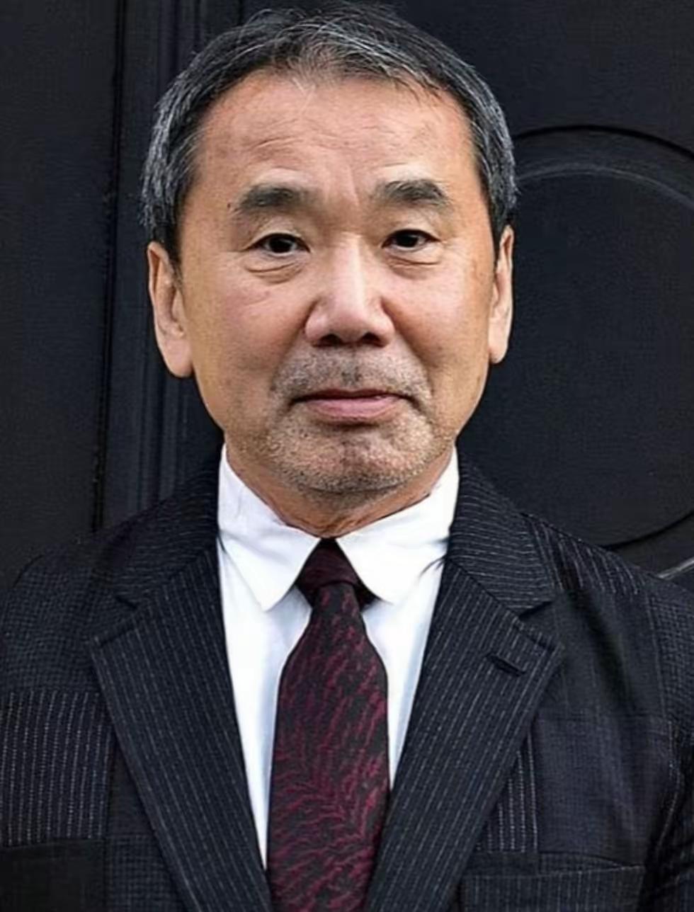 村上春树说：“人到了一定年龄，你会发现，没有喜欢的东西了，没有喜欢的人了，好像什