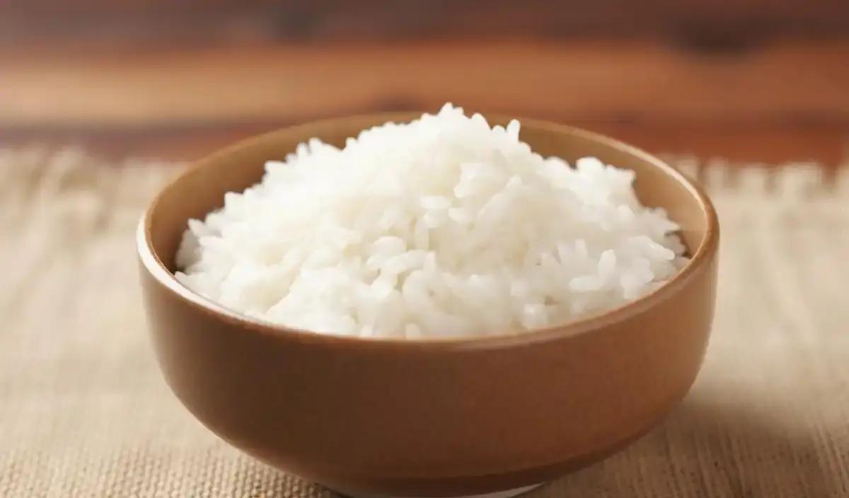 糖尿病患者真要彻底跟黑豆绝缘？每天30-50克熟黑豆，餐后血糖涨幅竟能降35%，