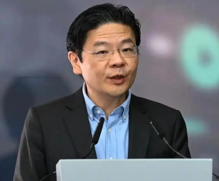 新加坡总理急了！8月23日国庆大会上，黄循财直接用中文下死命令：“绝不可成