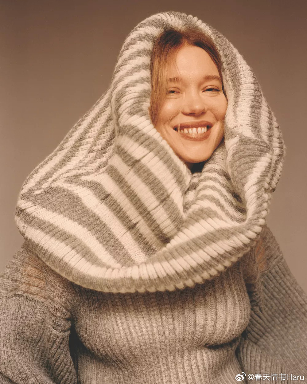 蕾雅·赛杜为Harper’sBAZAAR澳大利亚版拍摄的一组照片