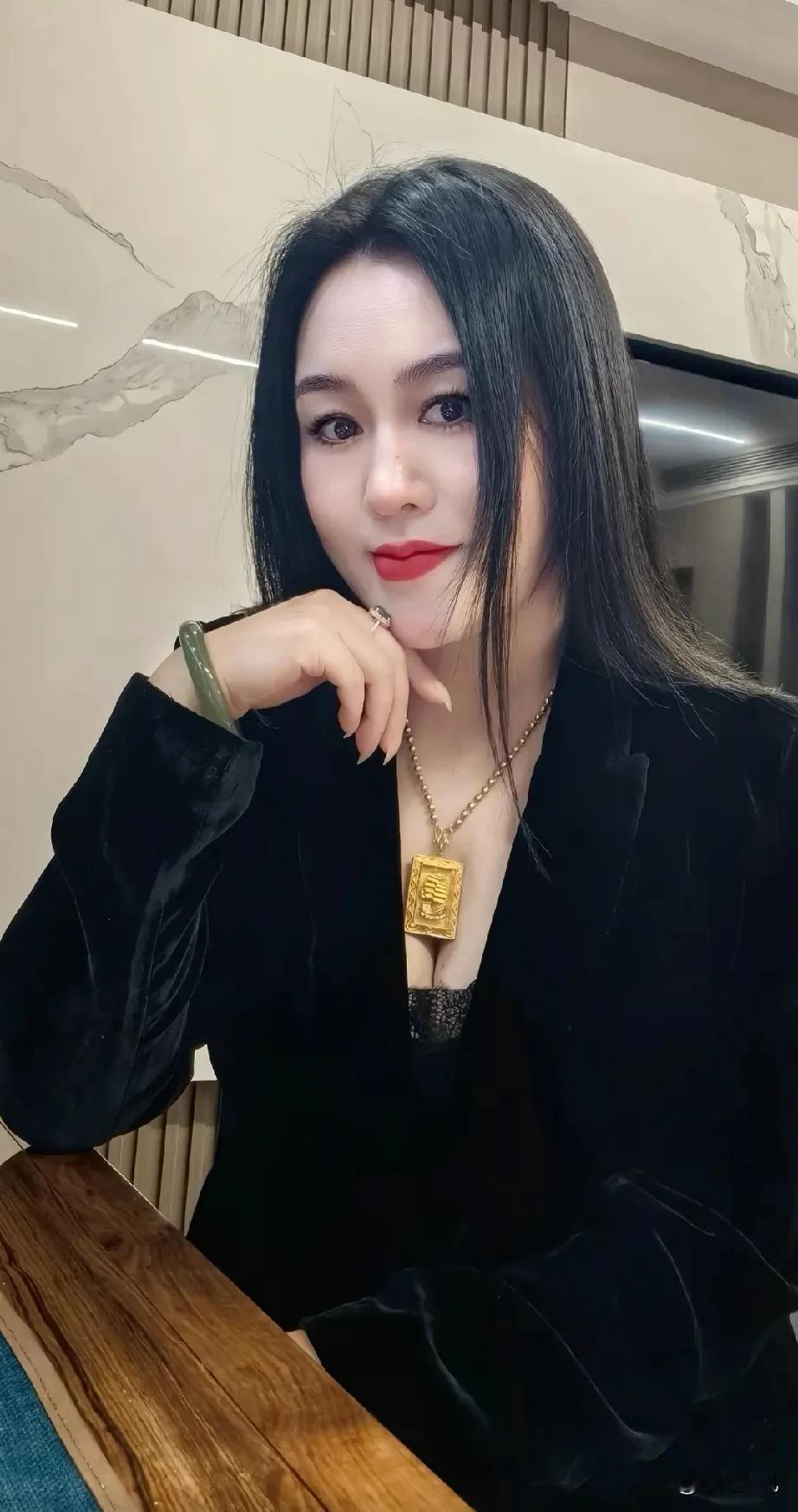 86年40岁40岁的我终于到了质感的年龄总觉得一切都