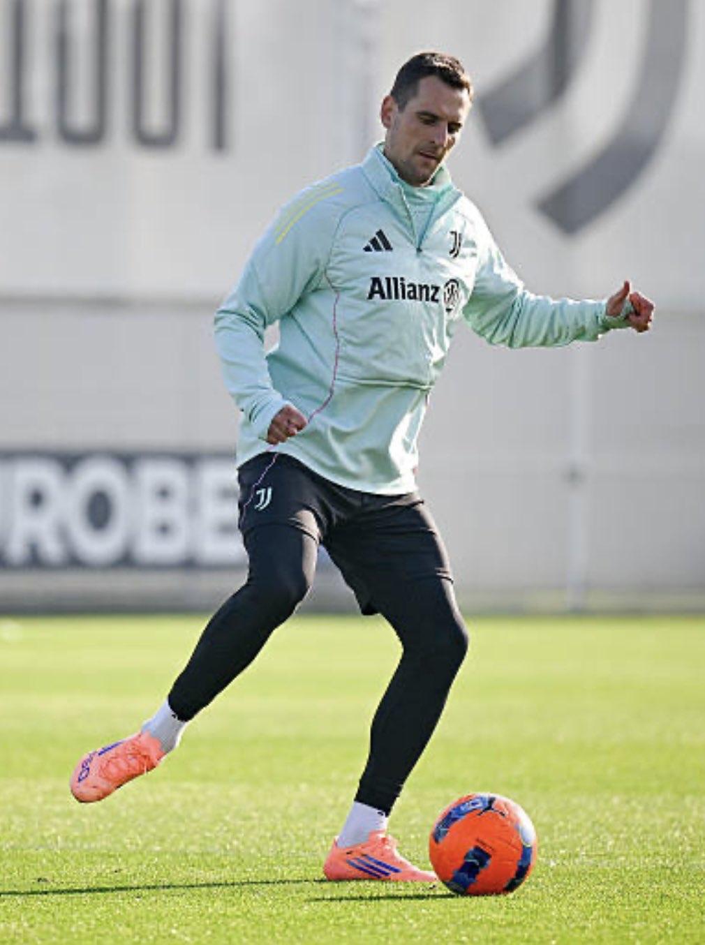 复出了！真的米利克！童叟无欺不过据媒体消息，米利克不会立刻入选尤文图斯对阵罗