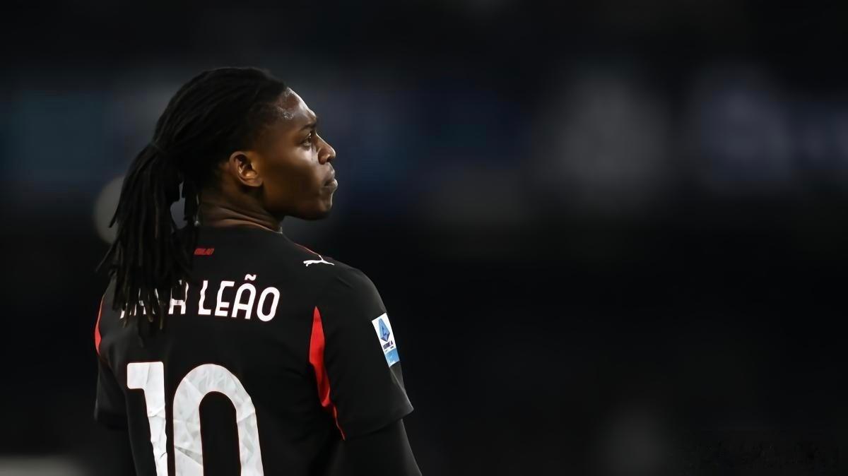 【迪马济奥】关于莱奥🇵🇹到目前为止，米兰还没有收到任何足以撼动俱乐部的报价。