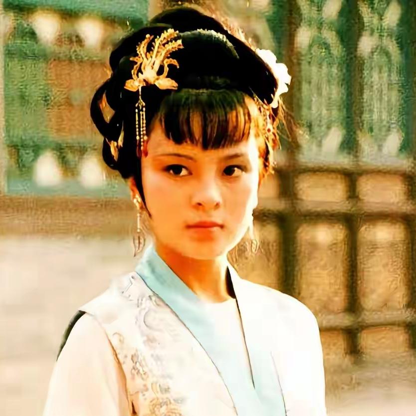 探春远嫁前夜，那声迟到十五年的“娘”，揭开红楼梦最痛母女真相谁不知道探春是