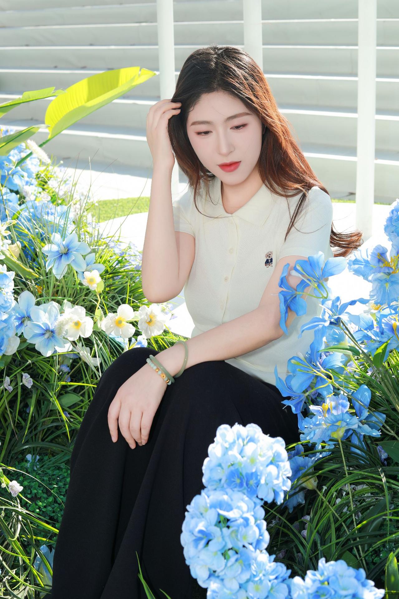 人像摄影约拍跟拍万象城春季人像原创原图直出照片我镜头里的美女