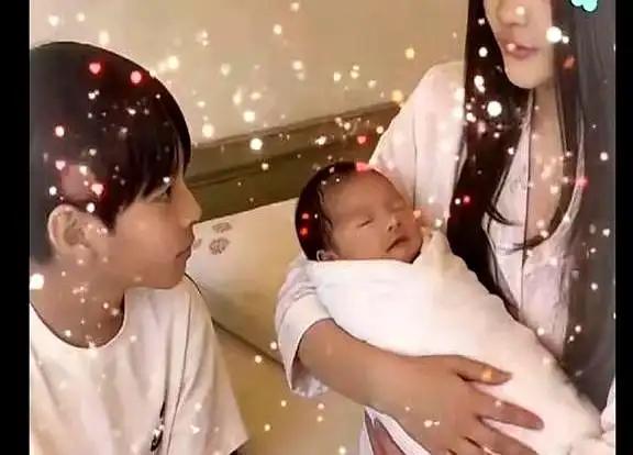 现在真正照顾两个孩子的，反倒成了马筱梅的父母，也就是孩子的继外公外婆。这两位老