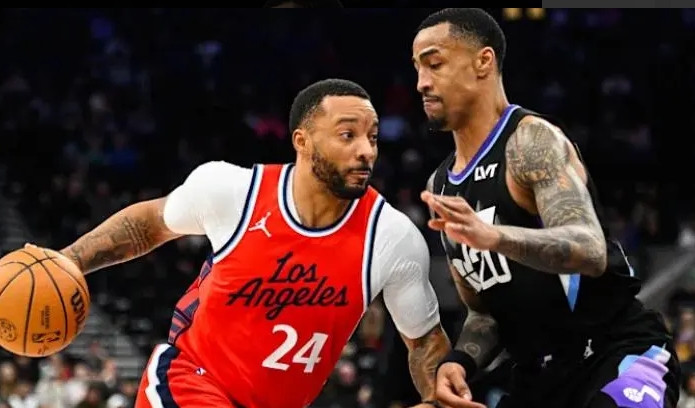 快船拥有NBA中最好的第六人——而且优势非常明显，让约翰·科林斯替补上场或许是个