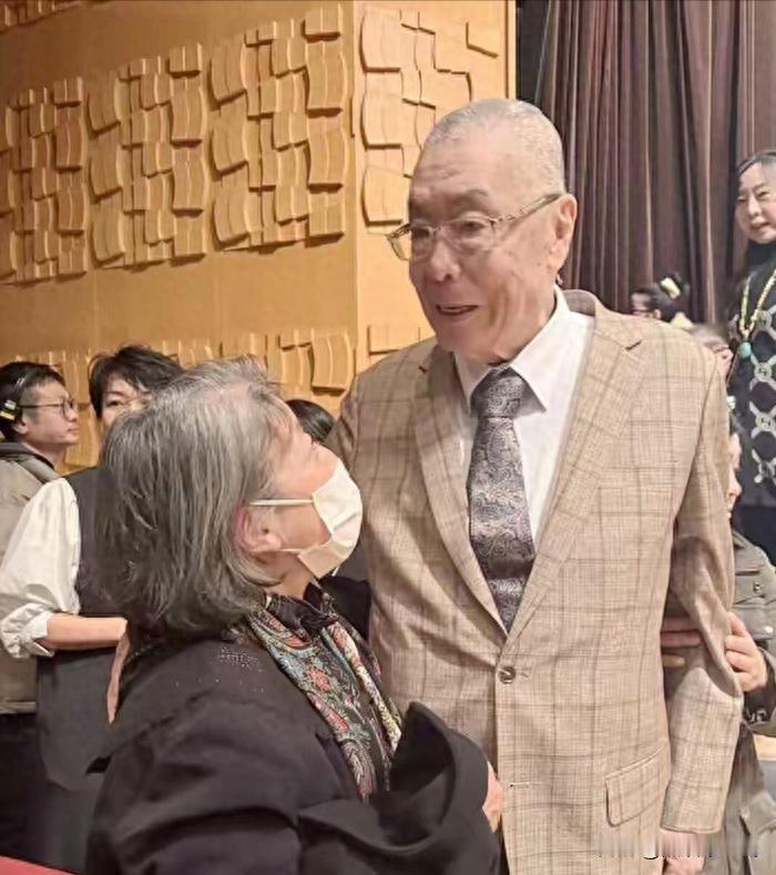 44岁高龄产女，50岁儿女双全，孙颖用6年打了多少人的脸2020年，44岁的