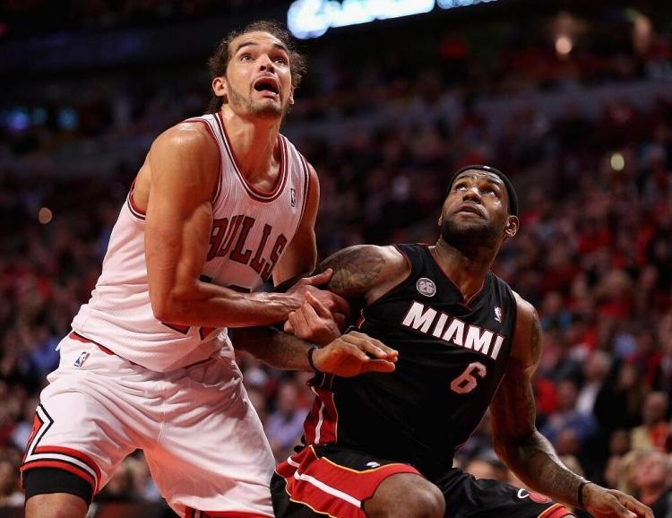 诺阿盛赞詹姆斯：“上周我有幸观看了几场他的比赛，他看起来状态非常好。以他的年