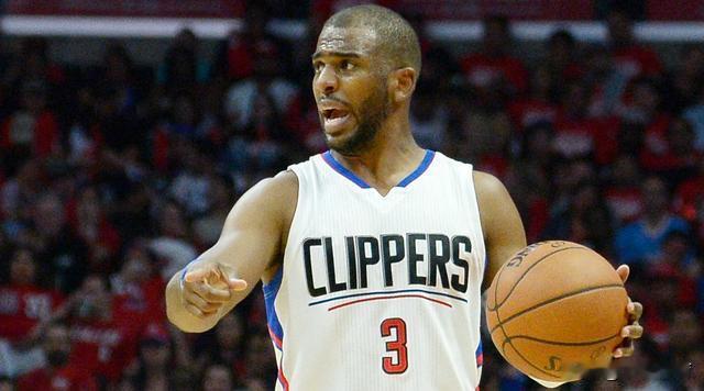 美媒:保罗经纪人正在积极说服火箭队签约据美国媒体披露，克里斯-保罗的经纪人里昂