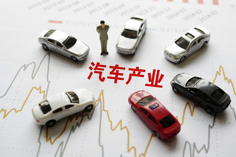 单月出口破百万！中国汽车创下史诗级纪录，碾压日德老牌强国中国汽车产业迎来