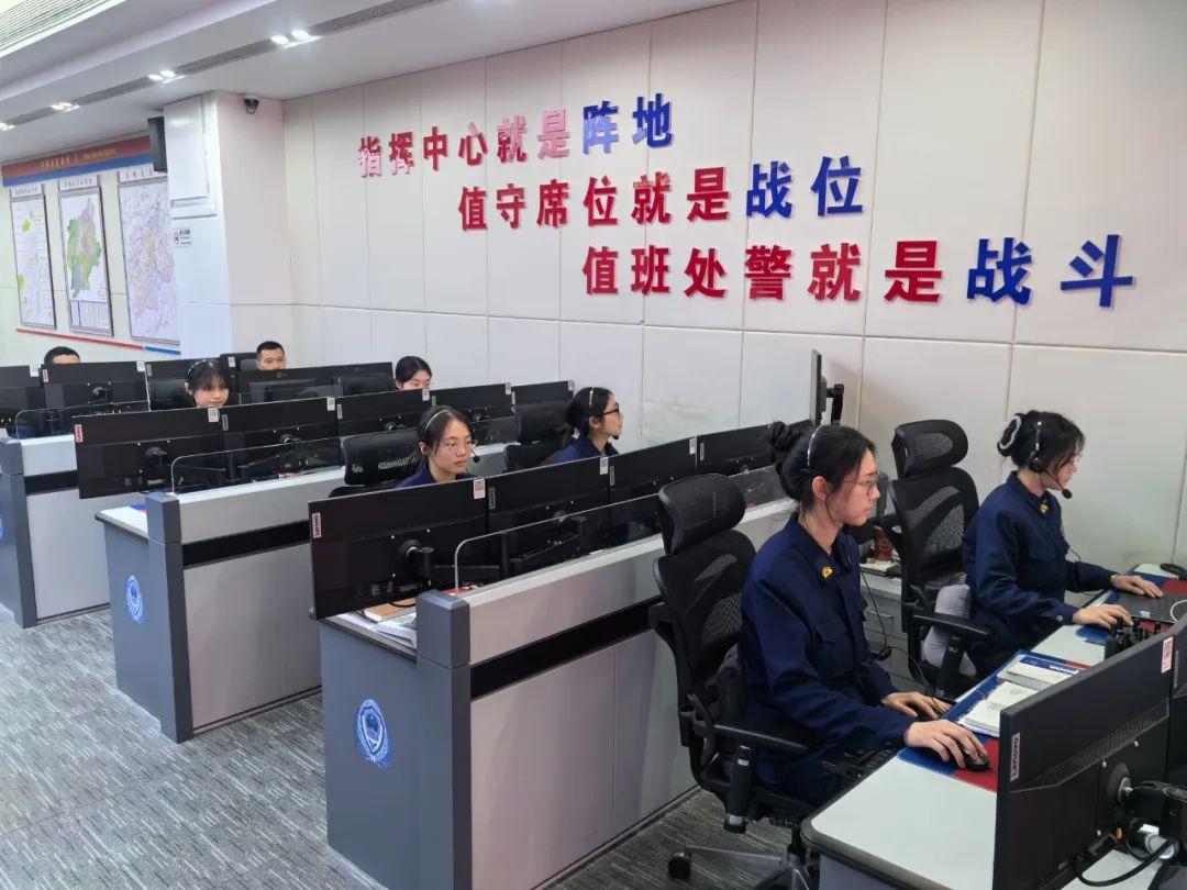 这回，广东佛山开创了中国第一！近日，广东佛山民警干了一件大事，就是只要你拨打了
