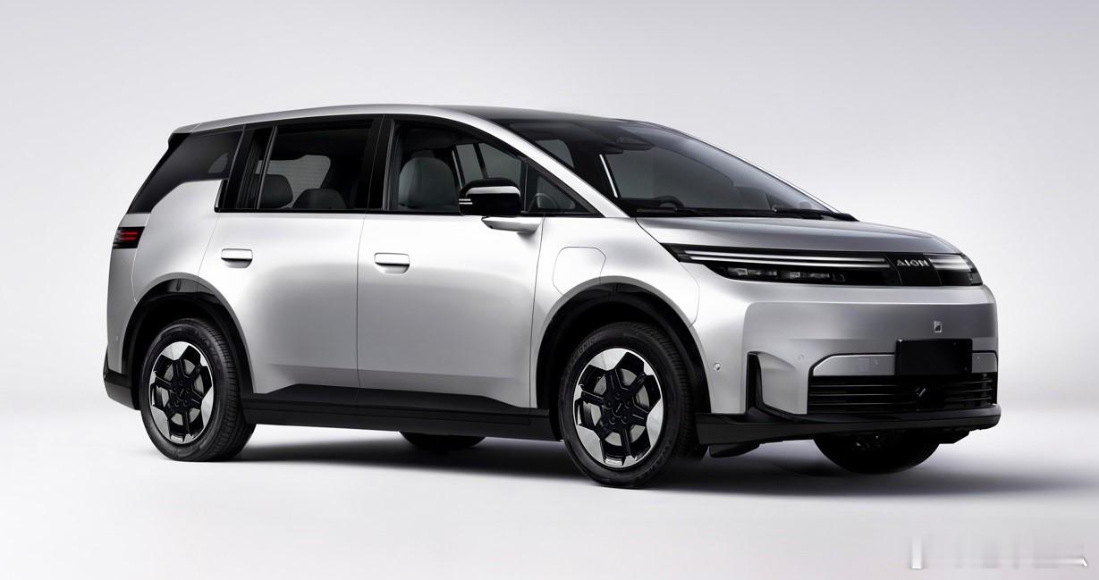 工信部一批新车合集：埃安N60（图12）：长4615mm、宽1883mm（加后