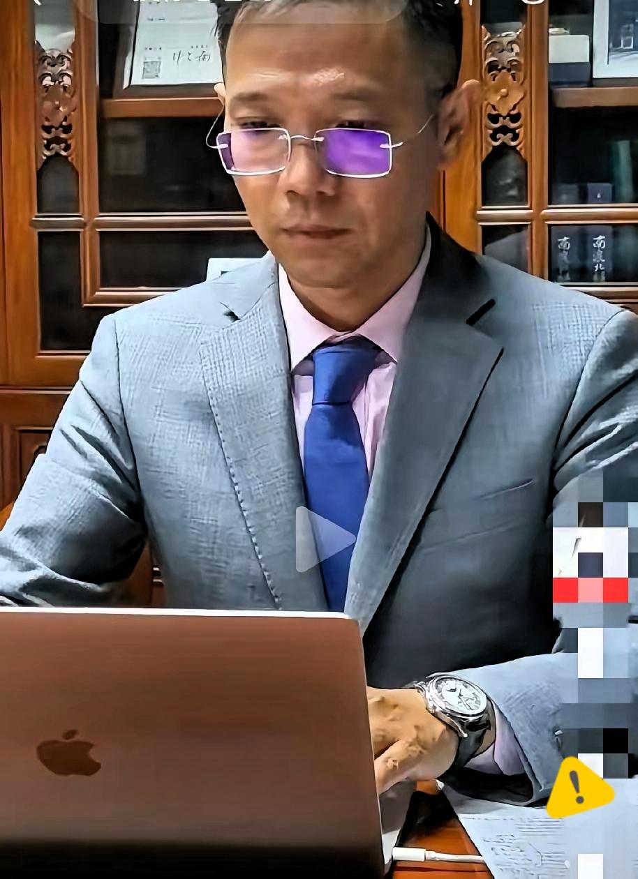 二八事件暗流涌动！李圣律师忙整新证，这波怕是要撕开关键真相！被称“法律特种