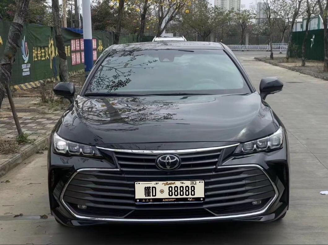 预算卡在13万块钱，想买一台体面大气的家用二手B级轿车，很多人都会纠结二手亚洲龙