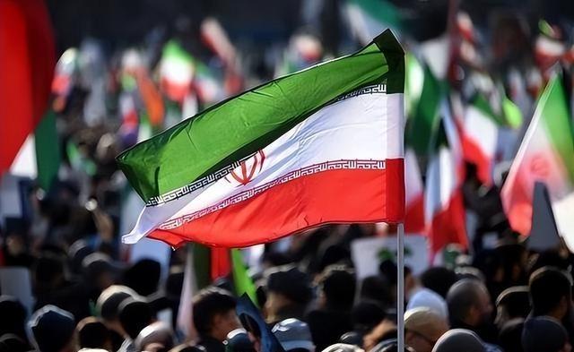 想当初，美国和以色列联手对德黑兰发动突袭那时候，全世界都觉得伊朗这次要彻底栽了，