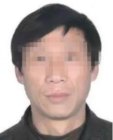 男子自称玉皇大帝转世，组织邪教进行诈骗，几年来诈骗500多万，10多名女性被性侵
