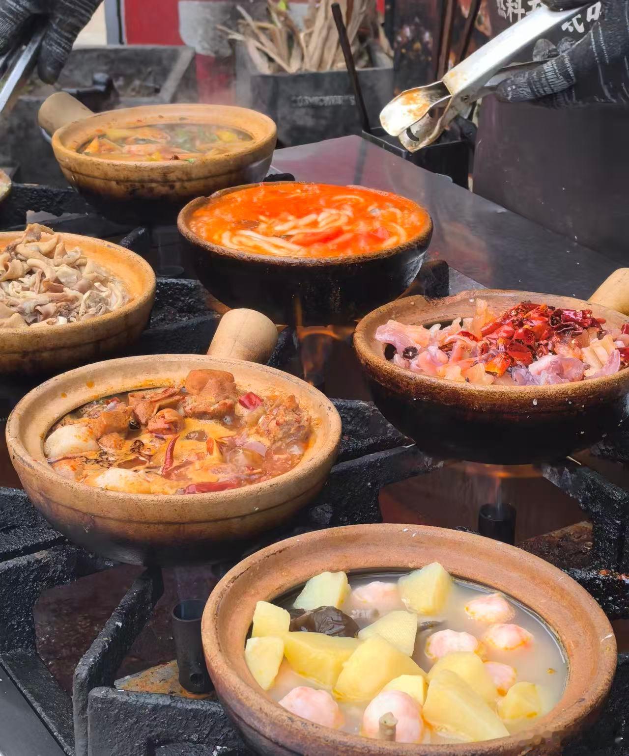 四川美食春节篇成都小吃合集春节有不少朋友要来成都玩，给大家推荐一些值得吃的四