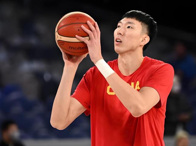 实话实说！此5名球员今年无缘国家队，是一个遗憾 那些在联赛里所向披靡的几位核