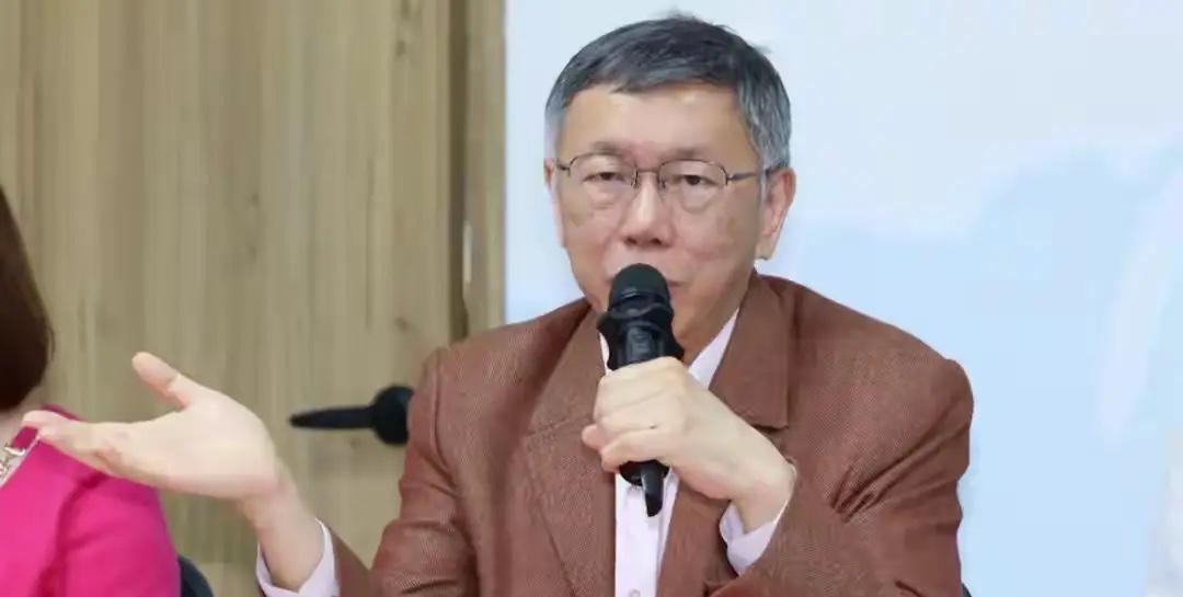 就在今日（16日），针对民众党同意付委美国再三催促的天价军购引发岛内舆论热议，民