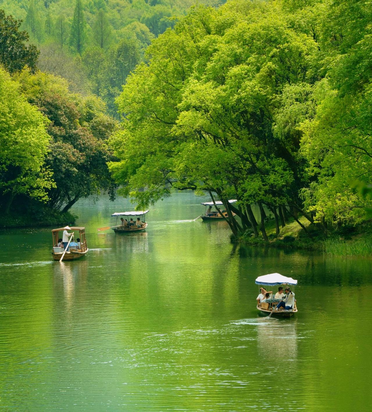 遇到什么样的老公会幸福？人这一辈子，万万不能犯错的莫过于婚姻。一个好老公大概率