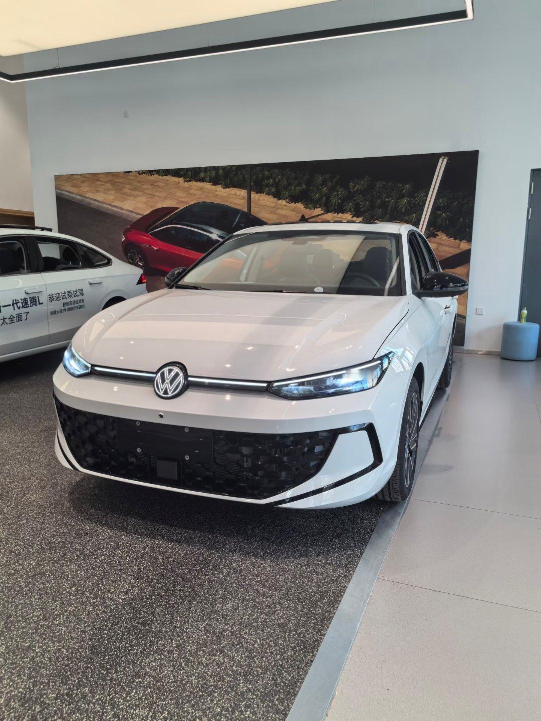 今晚全新朗逸Pro上市，大众的车不用关心指导价，德国车企要面子，指导价都是定的高