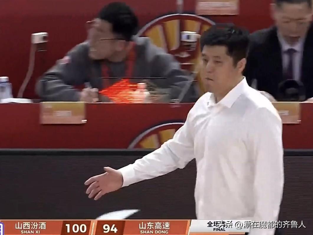 邱彪迷之操作葬送高速男篮争胜希望！三连客最后一场面对山西，高速男篮状态最后一节