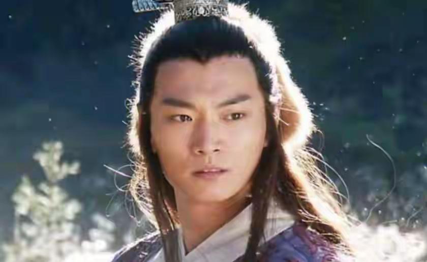 耶律齐叛变后，周伯通再收高徒，武功强到张无忌惊叹金庸的武侠作品向来剧情跌宕