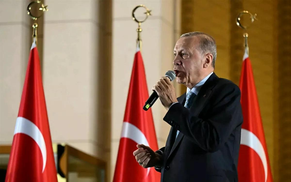 《金融时报》报道，当地时间26日，土耳其总统埃尔多安发布视频讲话，呼吁海湾阿拉伯