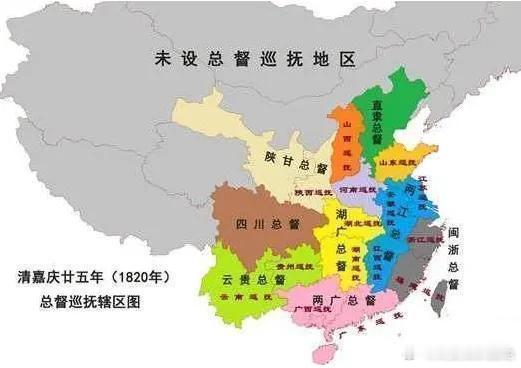 1911年，武昌起义枪响，大清王朝摇摇欲坠。朝廷倚重的九位总督，站在了命运的十