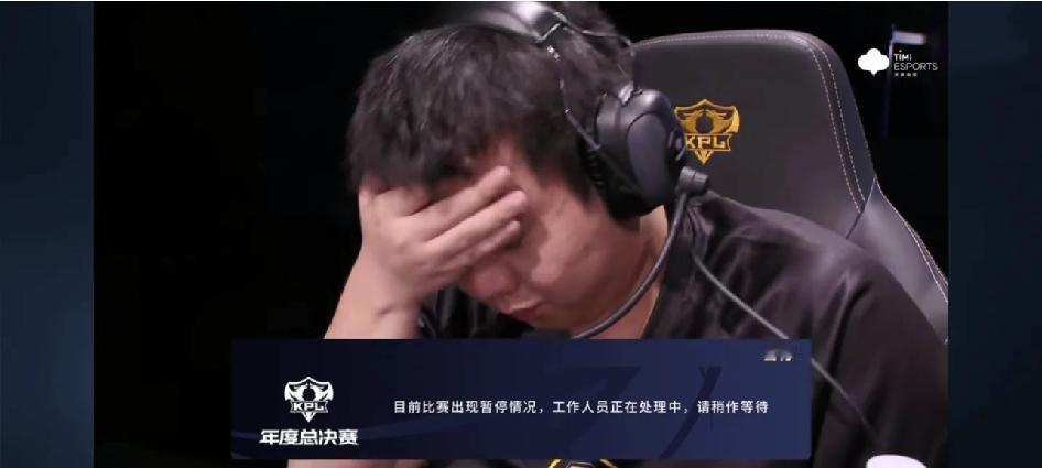 风暴龙王前1秒，狼队再次叫停比赛。主要是不知道会不会提前通知ksg？如果不提