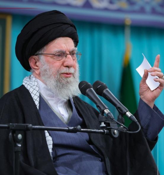 哈梅内伊主动露面警告特朗普，当地时间2月1日，许久未露面的伊朗最高精神领袖哈梅内