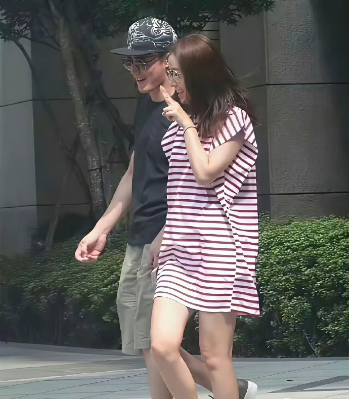 谁都有可能离婚，他们绝对不会！​​​内娱少有的夫妻可以处成这状态的吧​​​