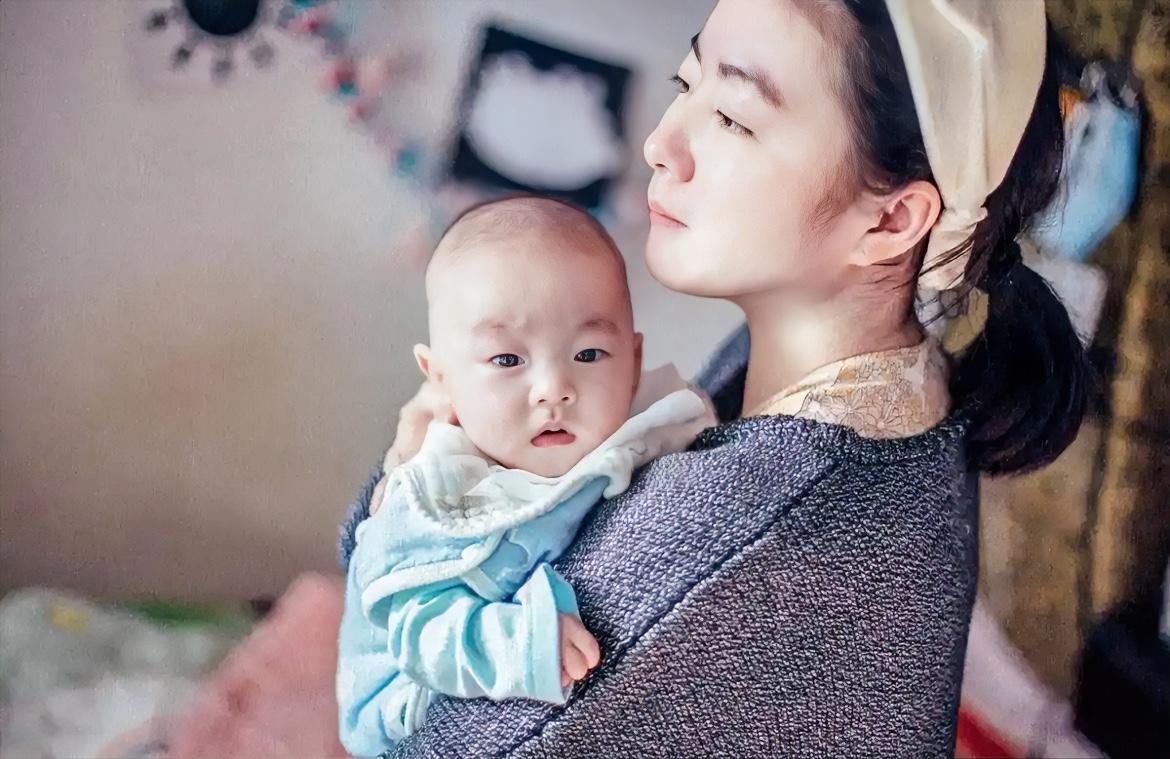 普通家庭对孩子最好的托举是什么？对于一个普通家庭，特别是家里有女儿的，能给孩