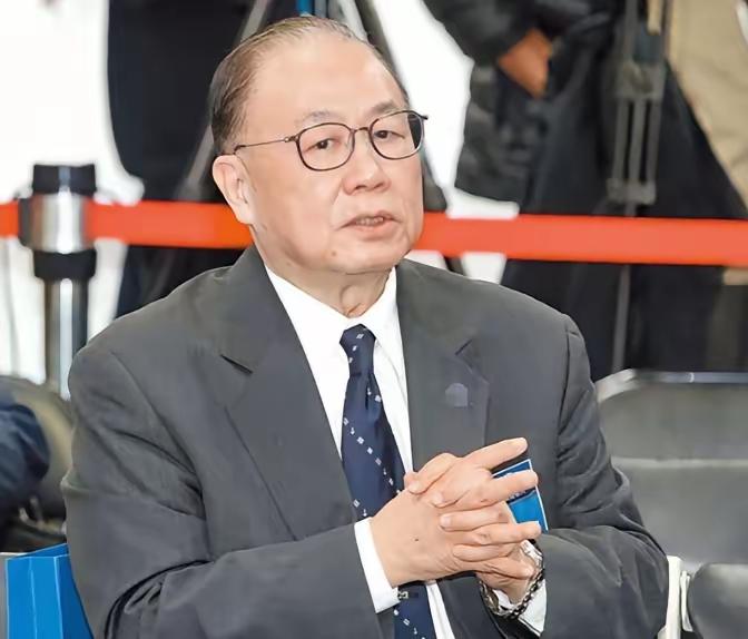 台军前司令员陈永康直言，大陆很难用武力统一台湾！去年解放军在台海搞的演习，那可不